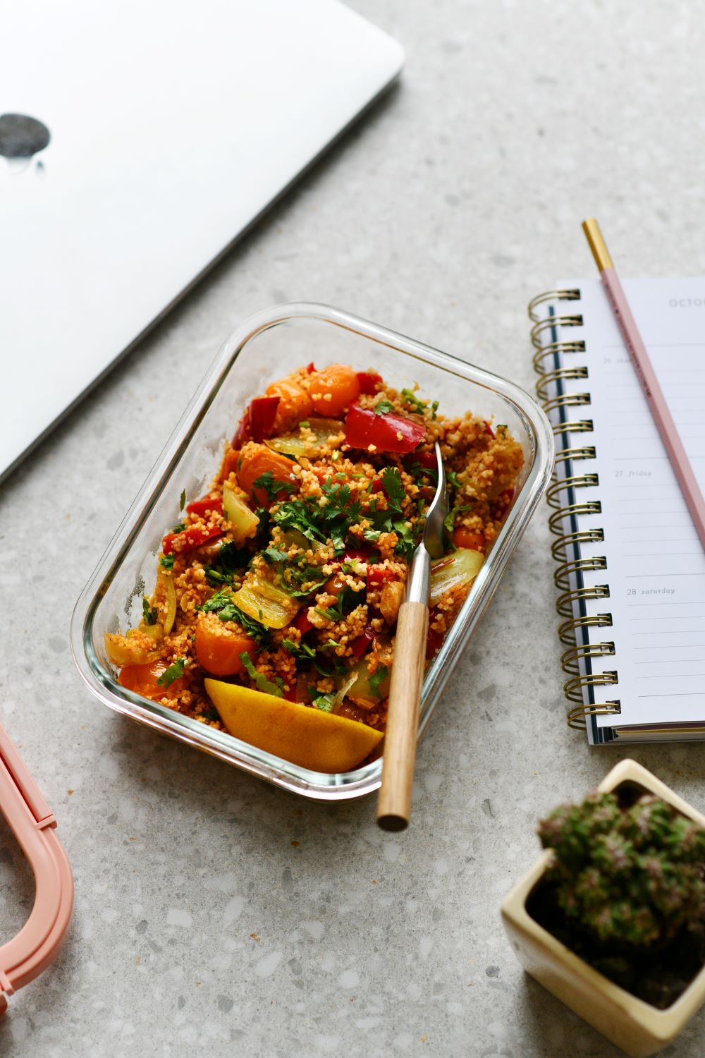 პლანტას ლანჩი – კუსკუსი ტკბილი წიწაკებით