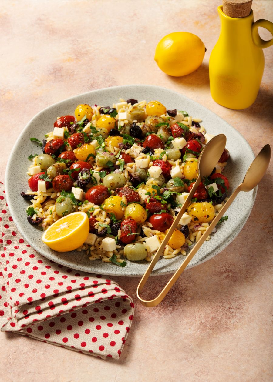 ორზოს და ჩერის თბილი სალათა